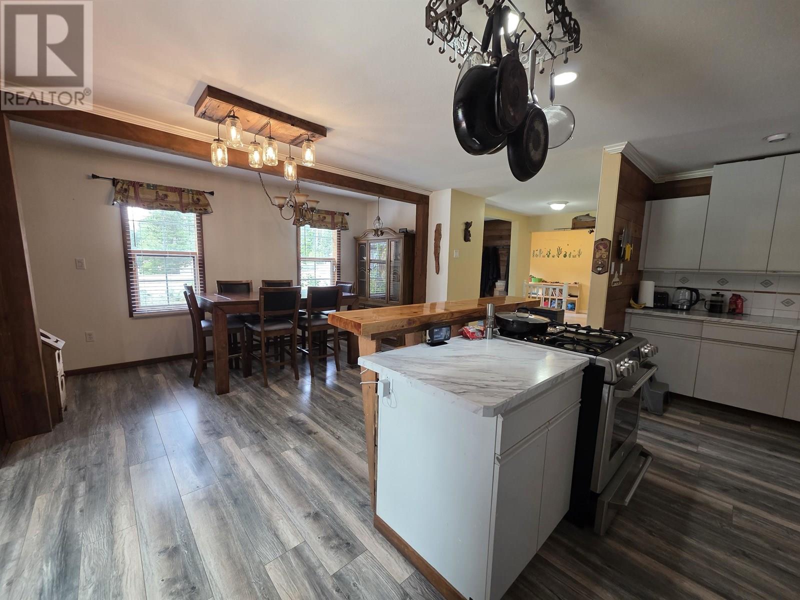 3703 KRUMM AVENUE, Terrace