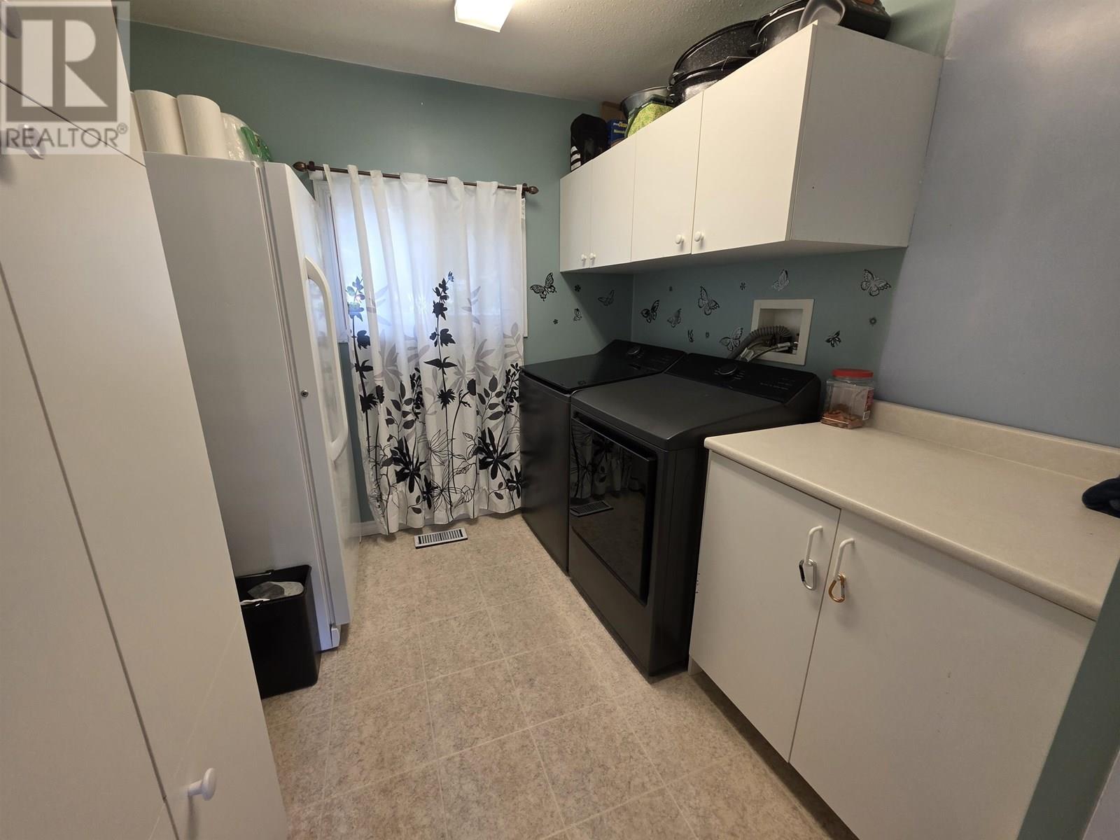 3703 KRUMM AVENUE, Terrace