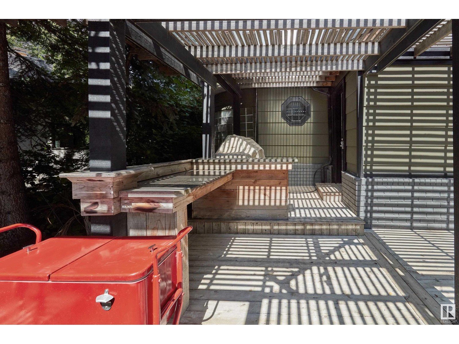 10303 GLENORA CR NW, Edmonton