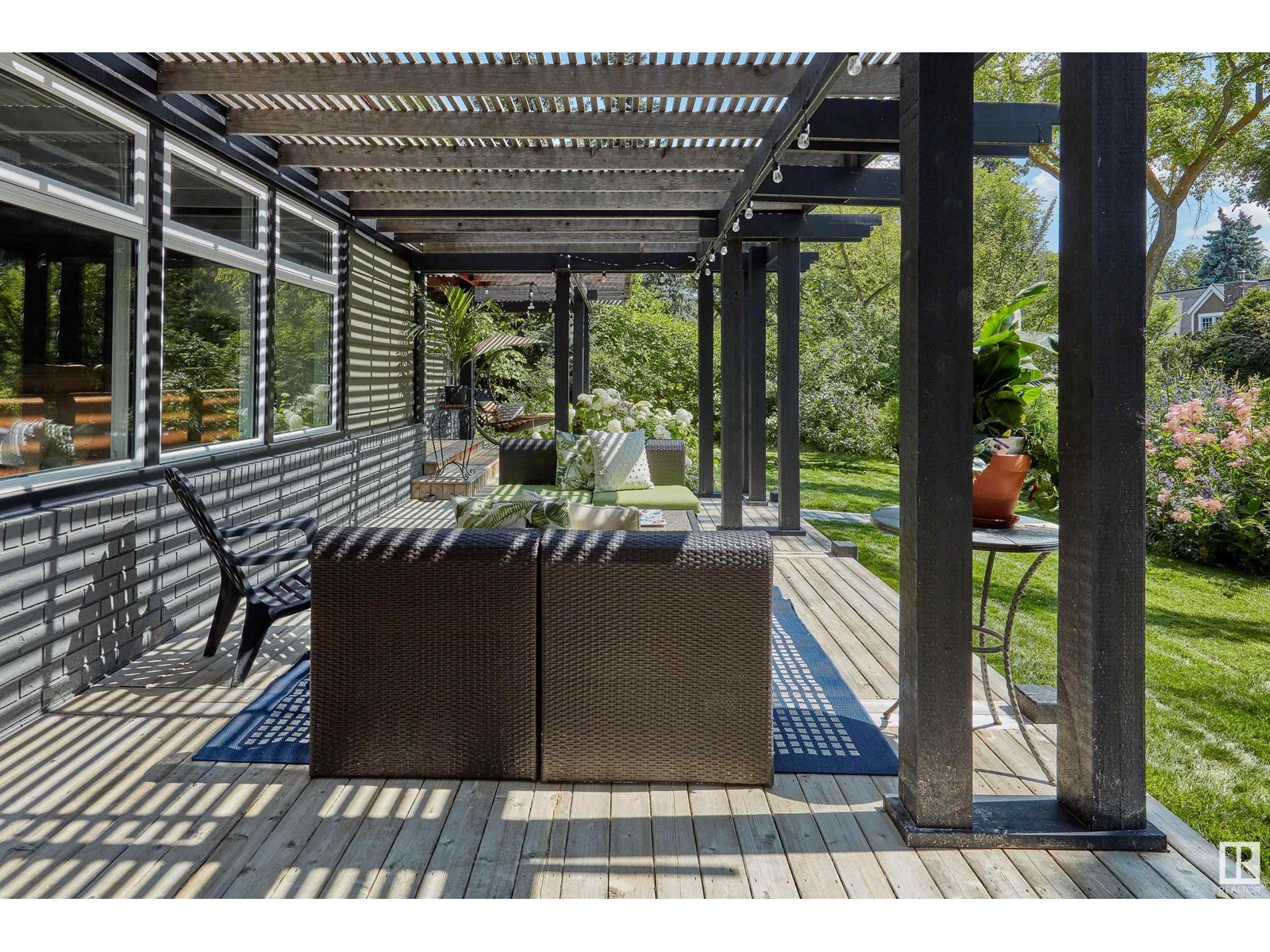 10303 GLENORA CR NW, Edmonton