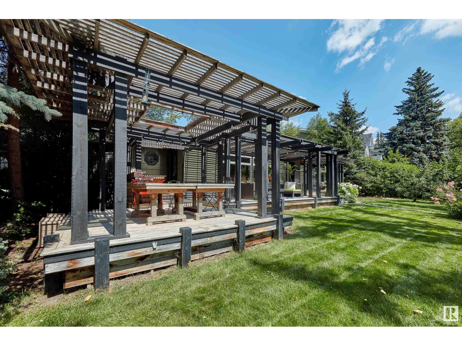 10303 GLENORA CR NW, Edmonton