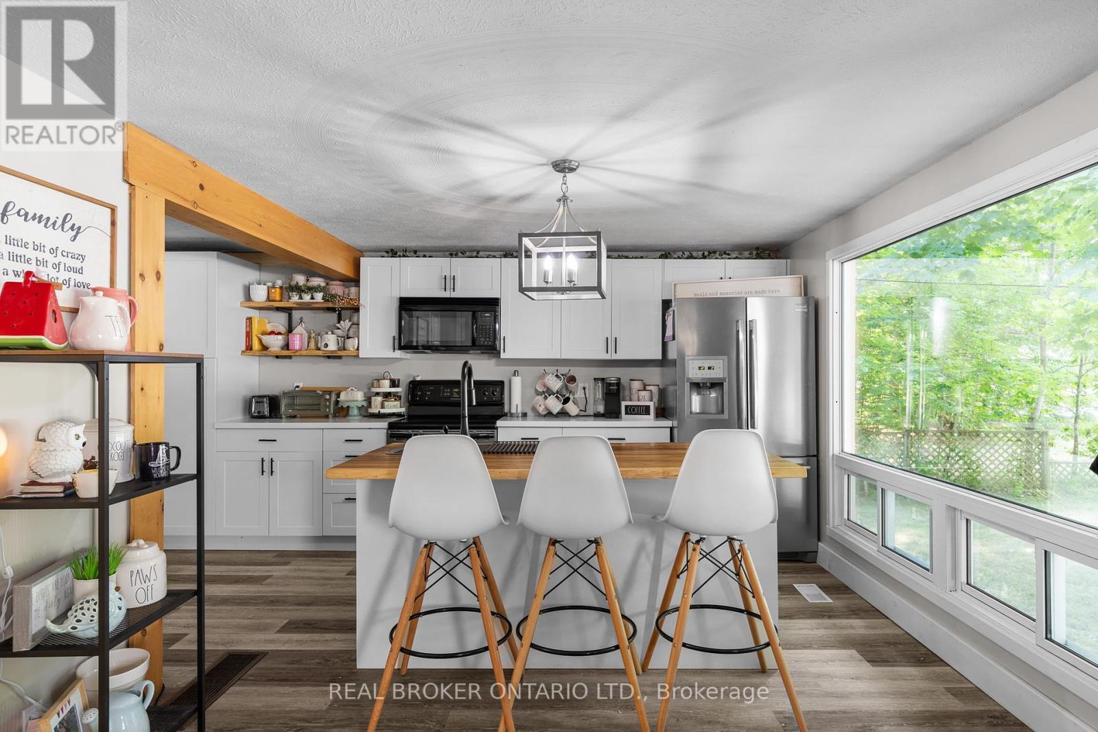 Photo 26 of 4067 Wainman Line, Severn ON