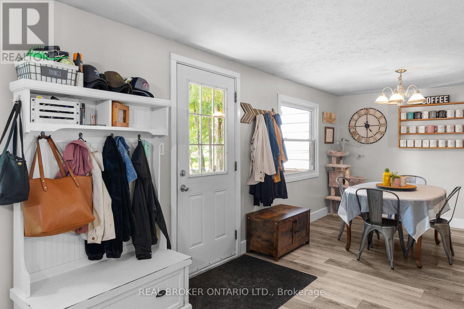 Photo 10 of 4067 Wainman Line, Severn ON