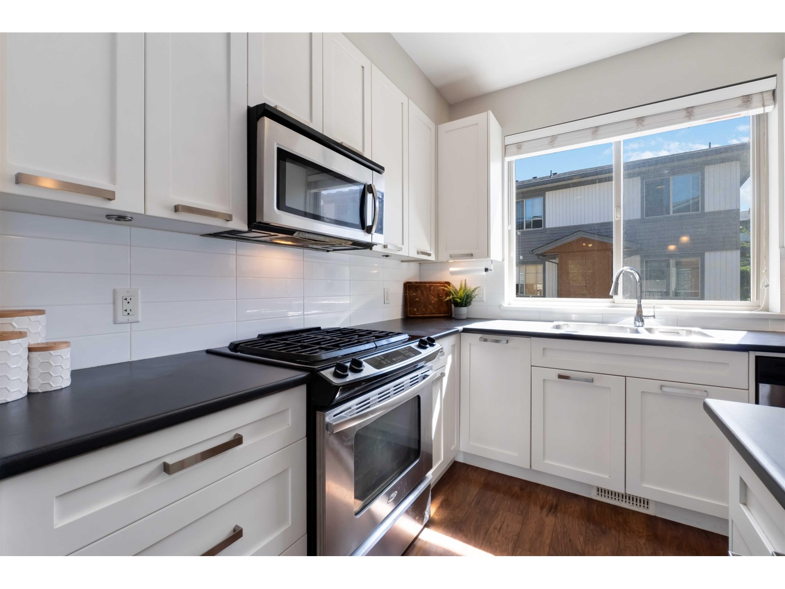 Photo 15 of 76 34248 King Road, Abbotsford BC