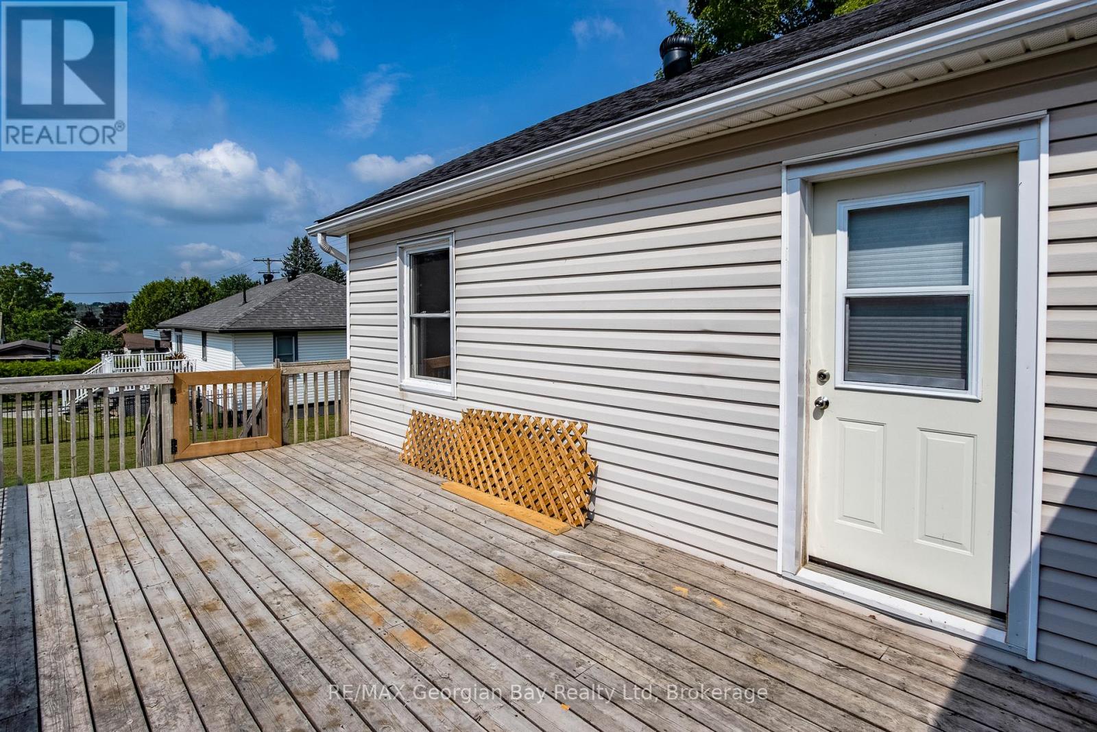 Photo 29 of 16 Edward Street, Penetanguishene ON