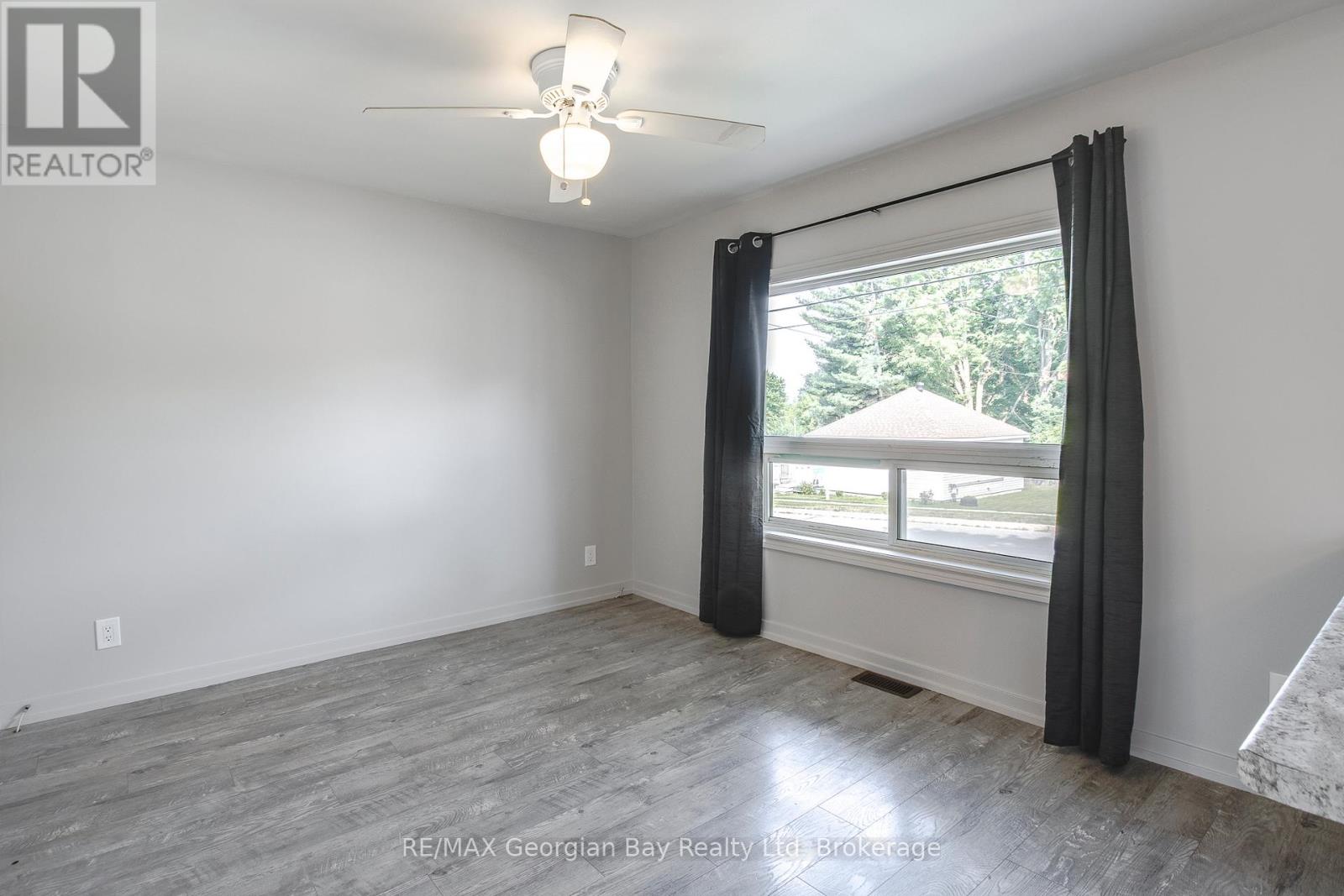 Photo 9 of 16 Edward Street, Penetanguishene ON