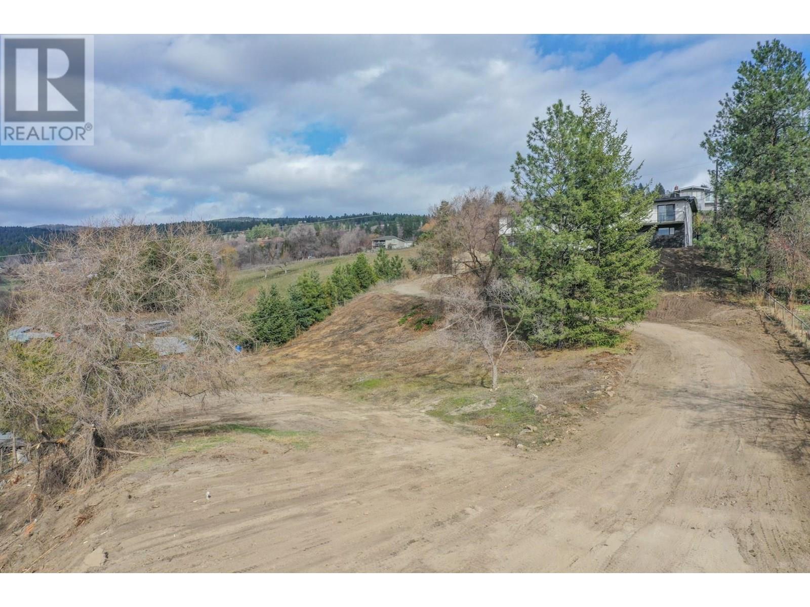 Photo 20 of 7791 Pleasant Valley Road, Vernon BC