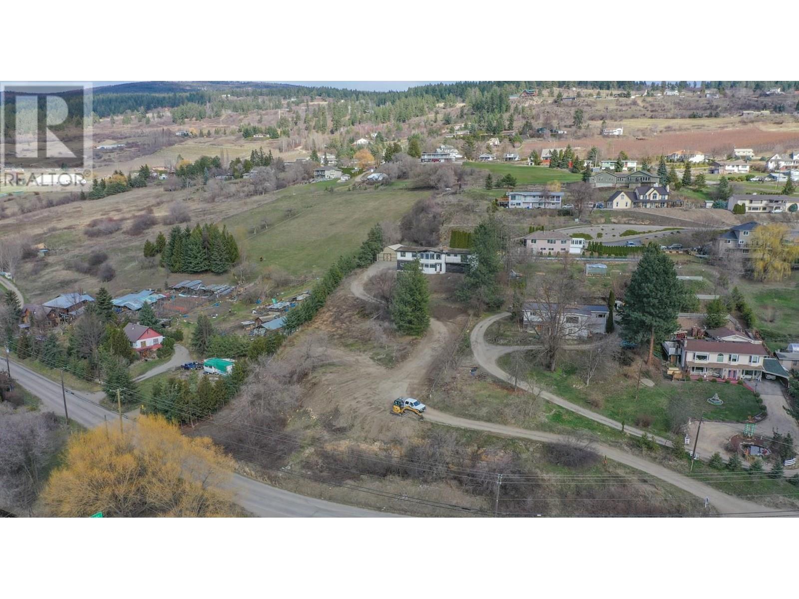 Photo 6 of 7791 Pleasant Valley Road, Vernon BC