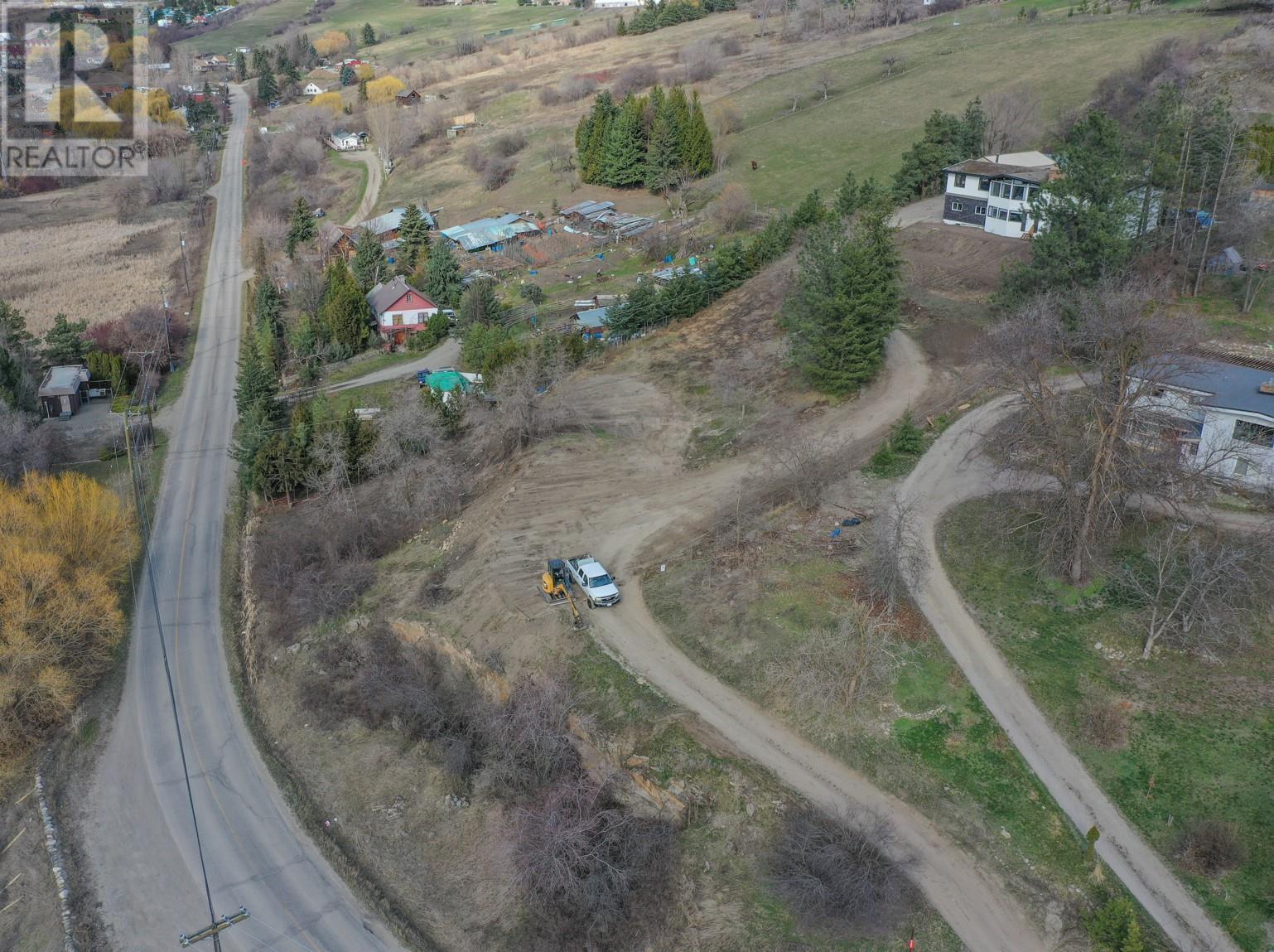 Photo 8 of 7791 Pleasant Valley Road, Vernon BC