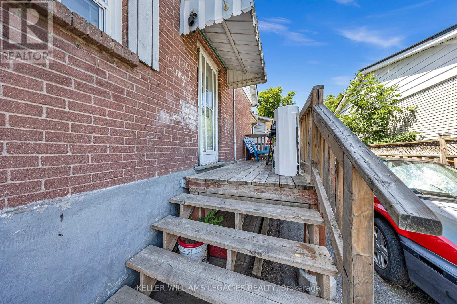 Photo 11 of 710 Cameron Street, Peterborough Central ON