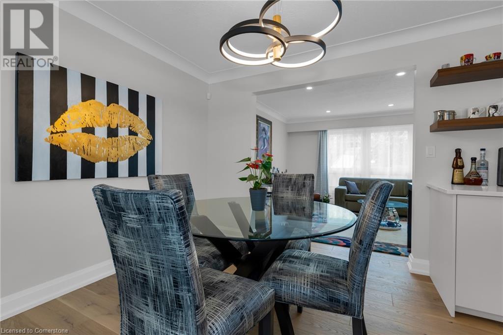Photo 10 of 83 Dorchester Drive, Grimsby ON
