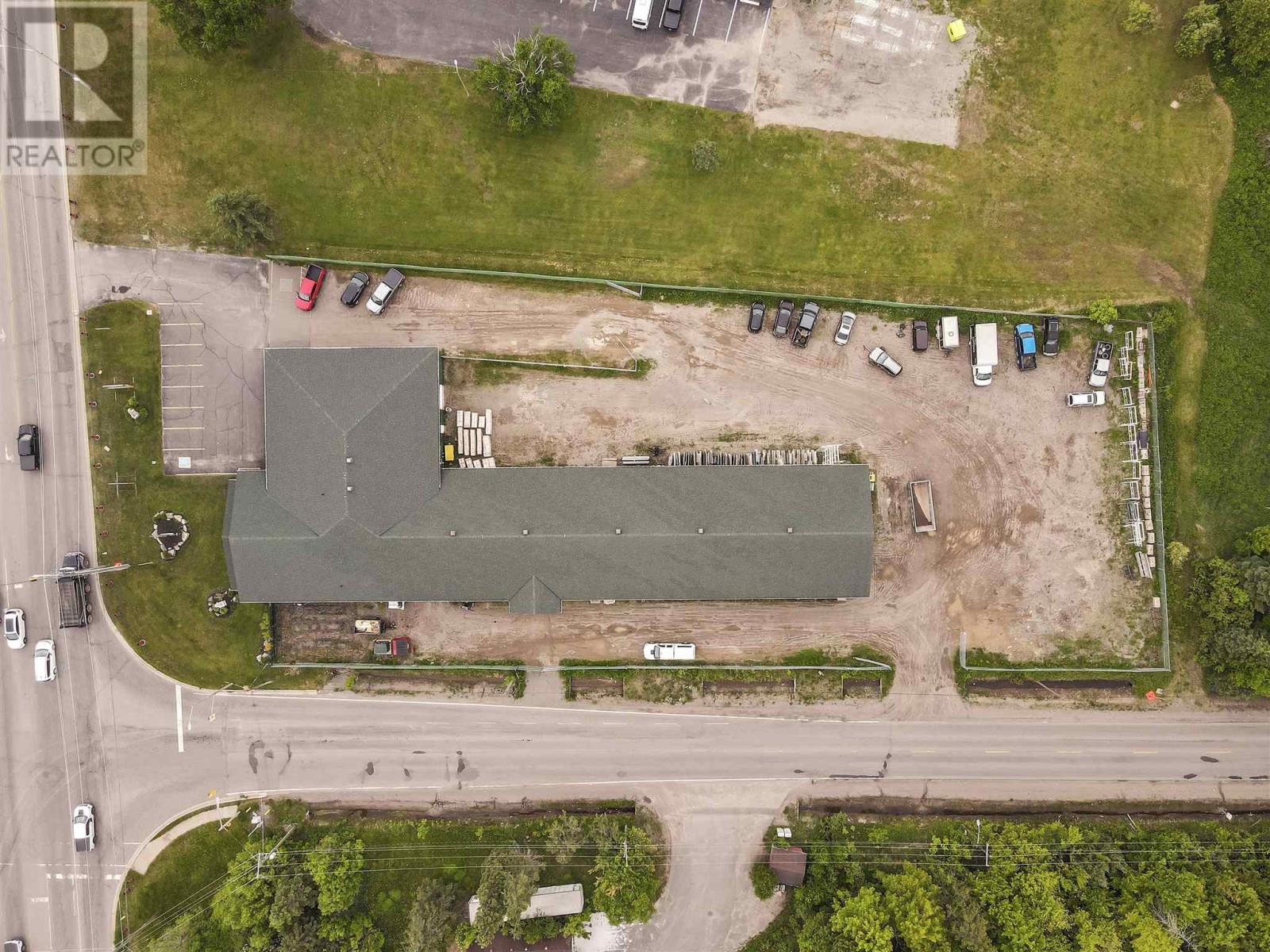 Photo 11 of 1281 Great Northern Rd 2, Sault Ste Marie ON