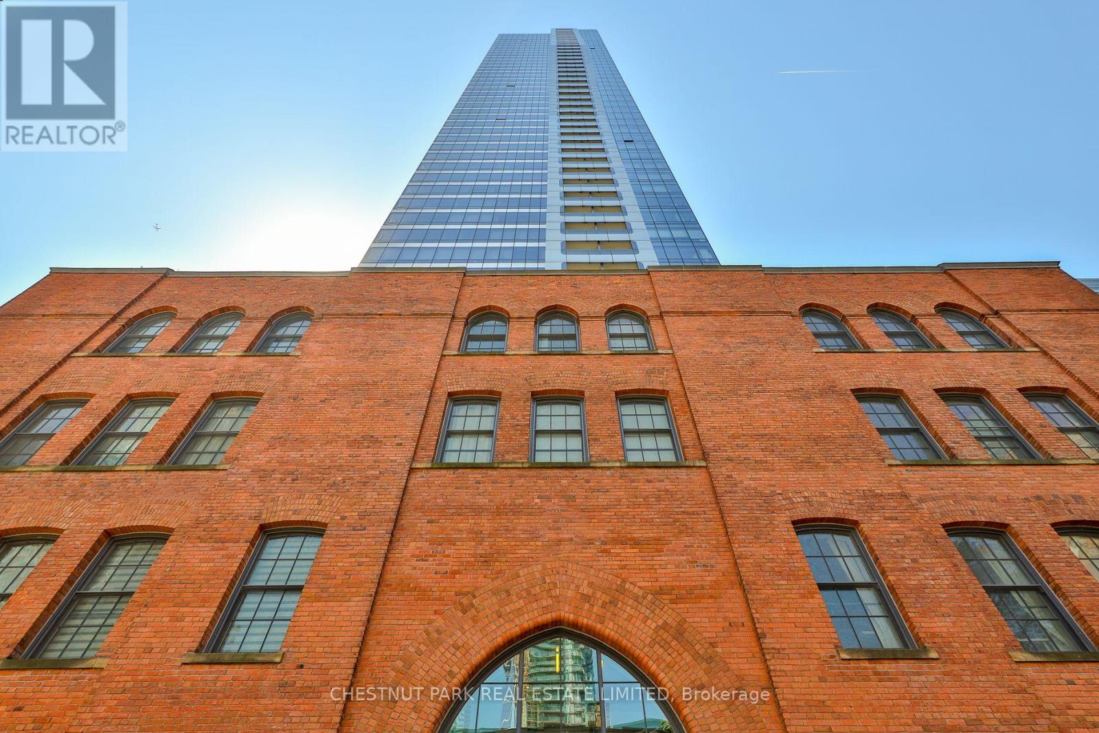 Photo 38 of 3205 5 St Joseph Street, Toronto ON