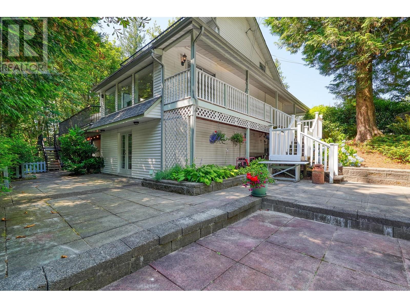 Photo 1 of 24240 113 Avenue, Maple Ridge BC
