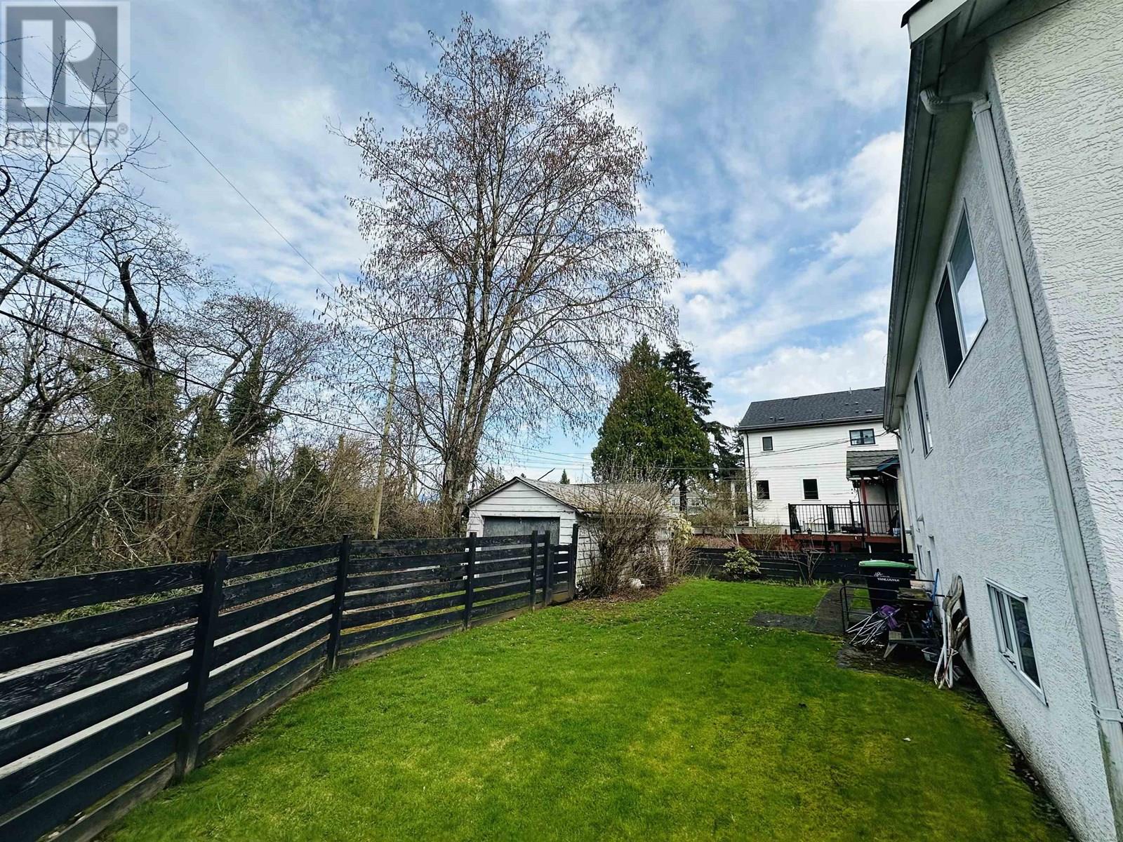 Photo 6 of 2925 E 25th Avenue, Vancouver BC
