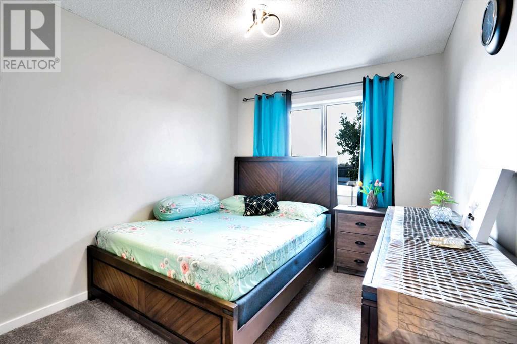 Single Family House for Sale in  Cranberry Circle SE Cranston Calgary 