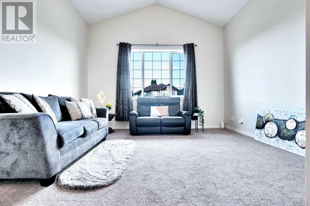 Single Family House for Sale in  Cranberry Circle SE Cranston Calgary 