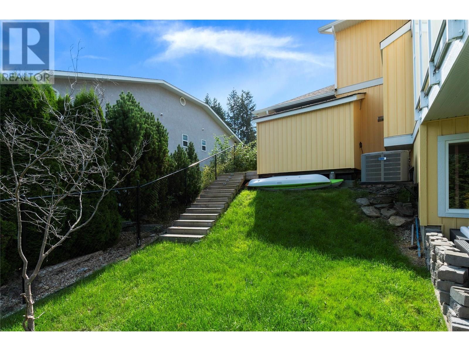 Photo 27 of 1681 18 Avenue Se, Salmon Arm BC
