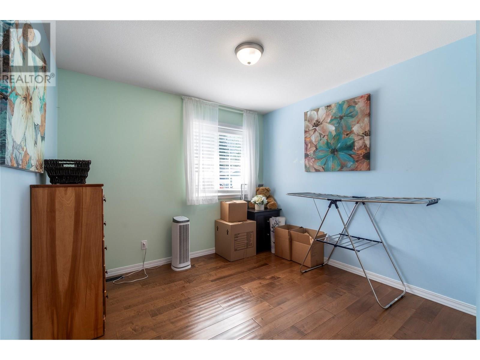 Photo 23 of 1681 18 Avenue Se, Salmon Arm BC