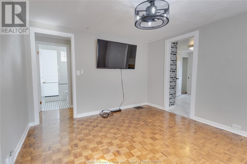 Photo 17 of 1444 Bernard Unit Upper, Windsor ON
