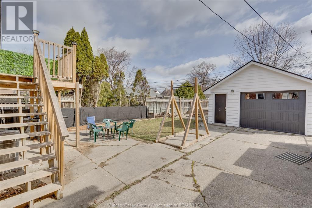 Photo 5 of 1444 Bernard Unit Upper, Windsor ON