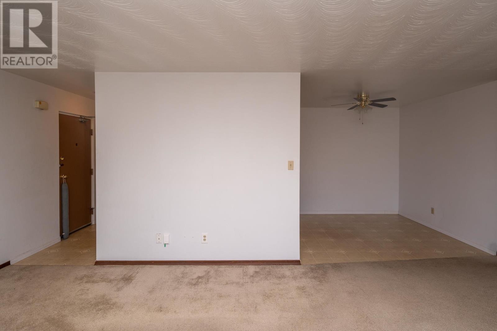 Photo 11 of 980 Wellington St, Sault Ste Marie ON