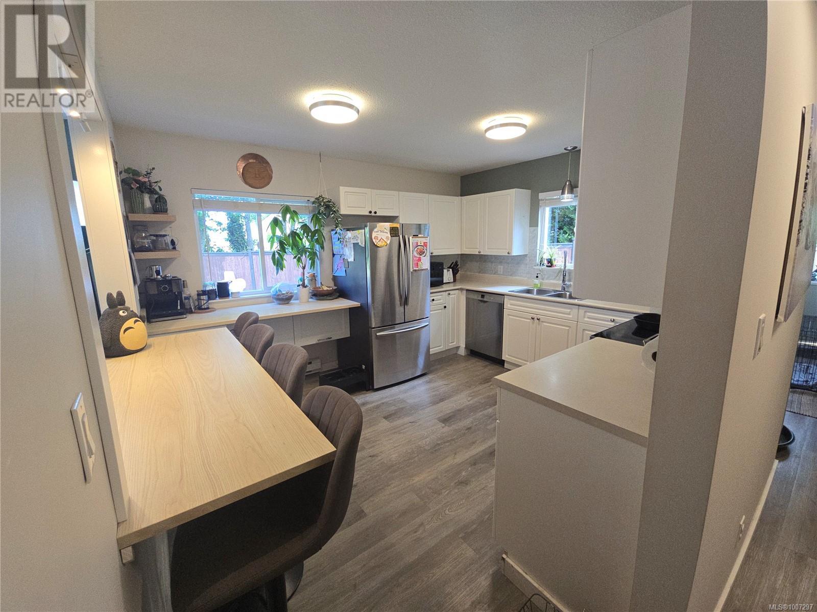 Photo 22 of A 9477 Scott St, Port Hardy BC