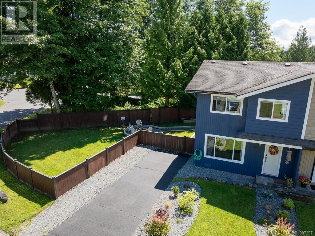 Photo 2 of A 9477 Scott St, Port Hardy BC