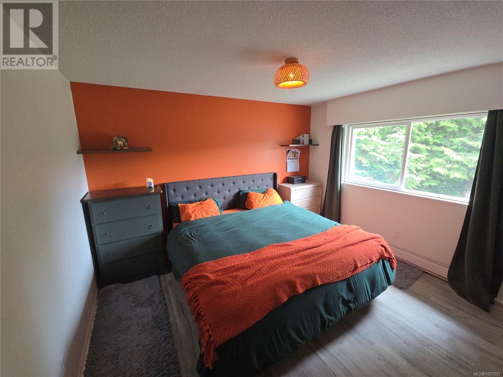 Photo 44 of A 9477 Scott St, Port Hardy BC