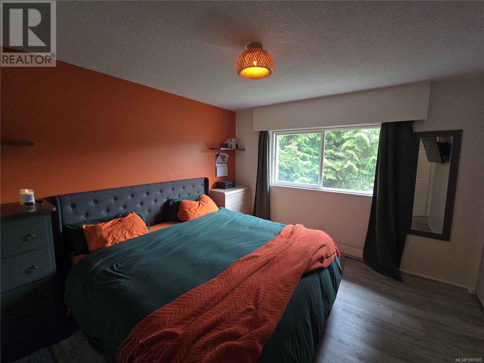 Photo 45 of A 9477 Scott St, Port Hardy BC