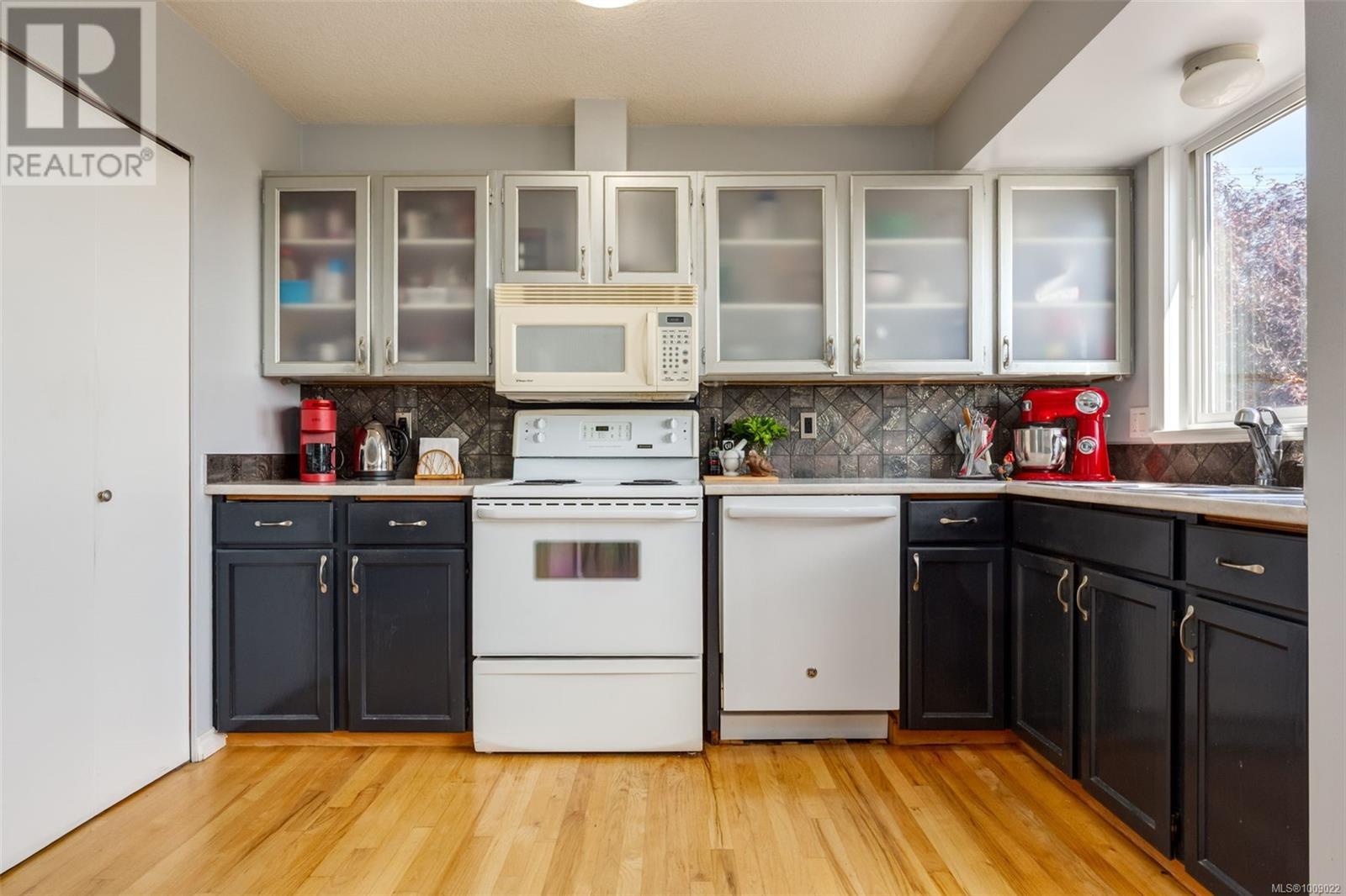 Photo 11 of 108 Chelan Pl, Nanaimo BC