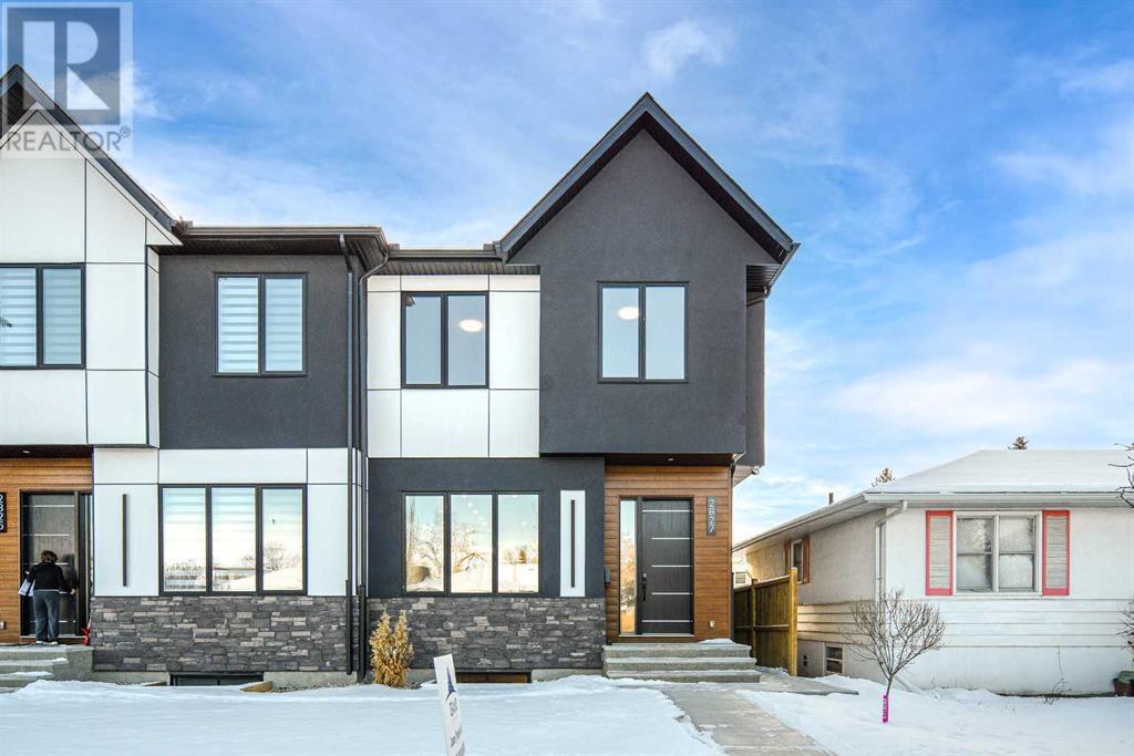 Single Family House for Sale in  Cochrane Road NW Banff Trail Calgary 