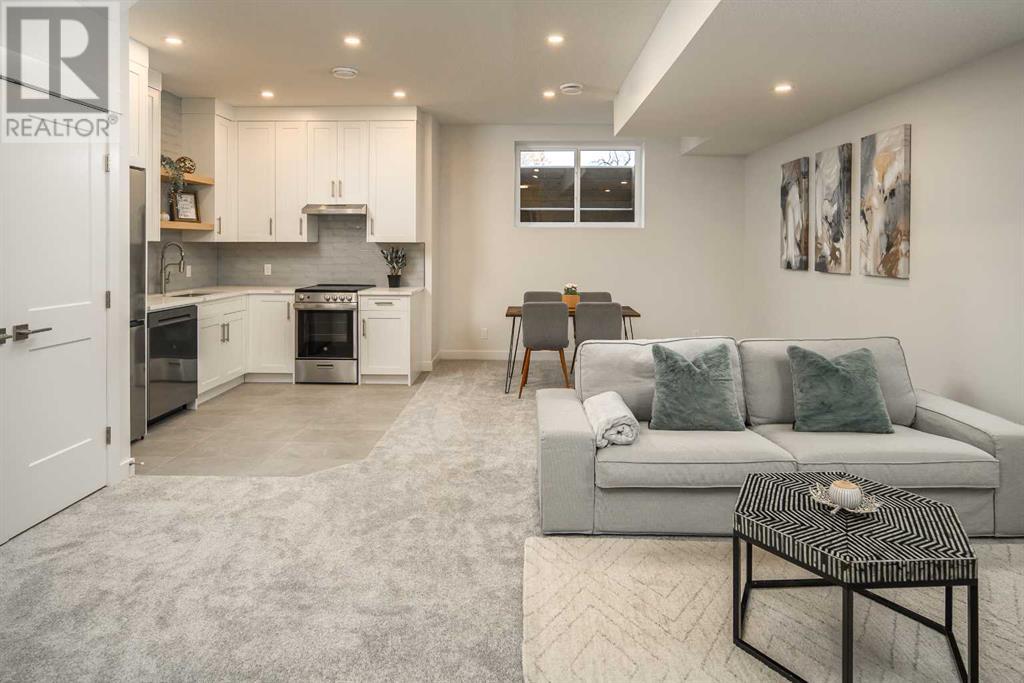 Single Family House for Sale in  Cochrane Road NW Banff Trail Calgary 