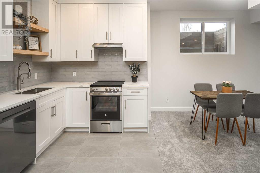 Single Family House for Sale in  Cochrane Road NW Banff Trail Calgary 