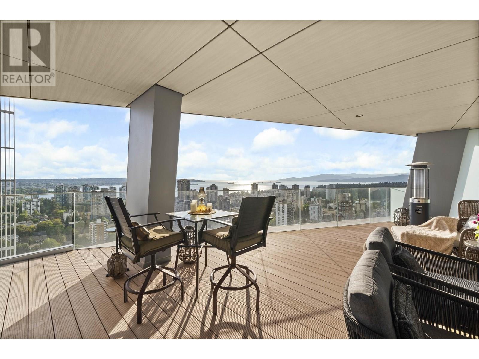 3004 1568 ALBERNI STREET, Vancouver