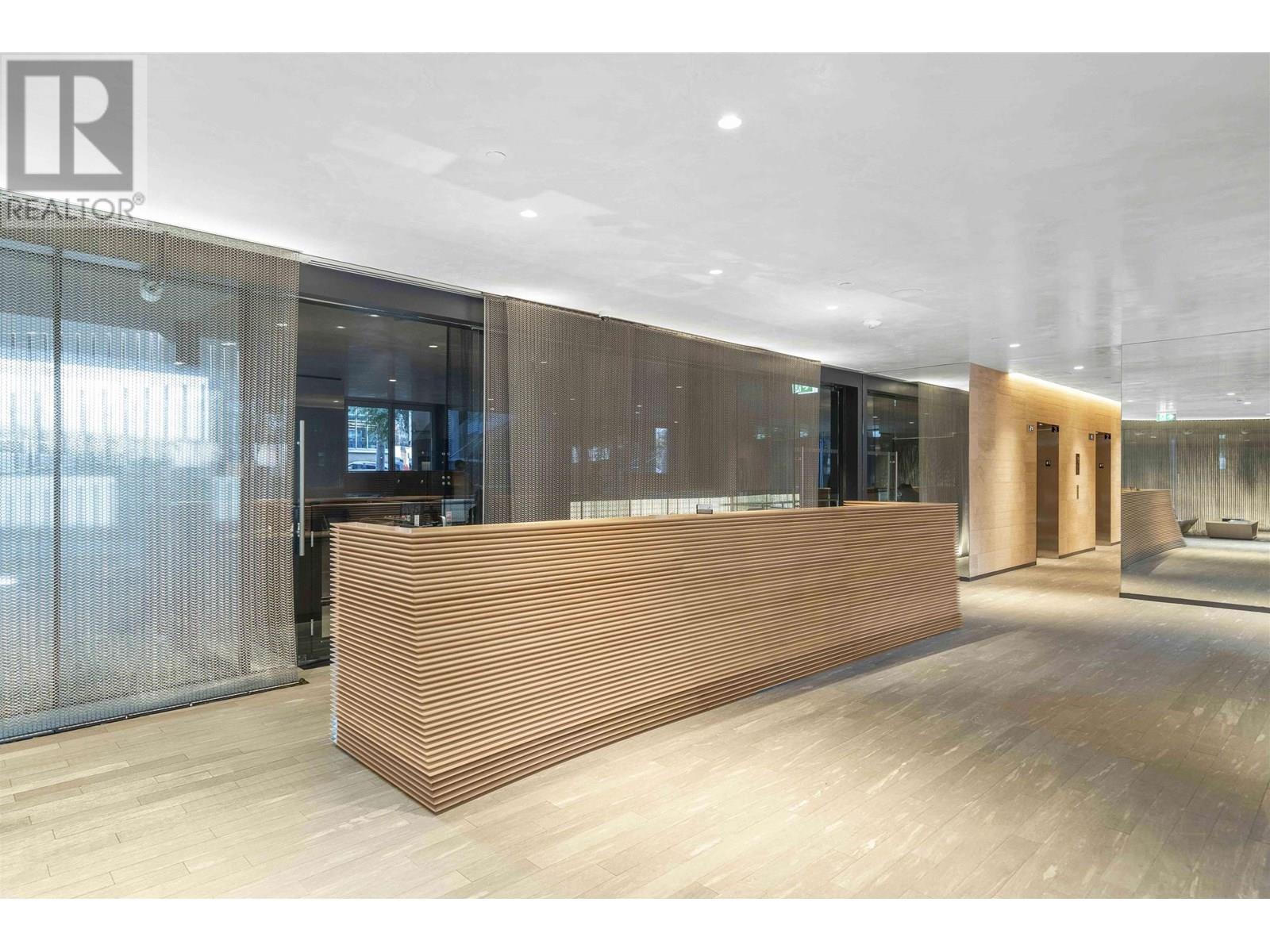 3004 1568 ALBERNI STREET, Vancouver