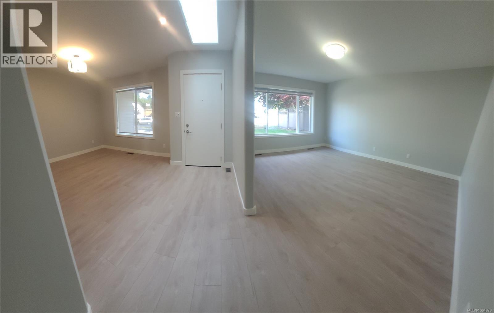 Photo 4 of 6828 Blanchard Rd, Sooke BC