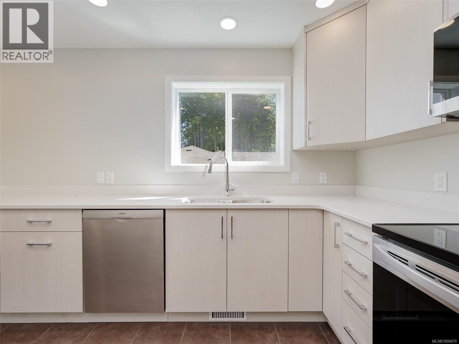 Photo 14 of 6828 Blanchard Rd, Sooke BC