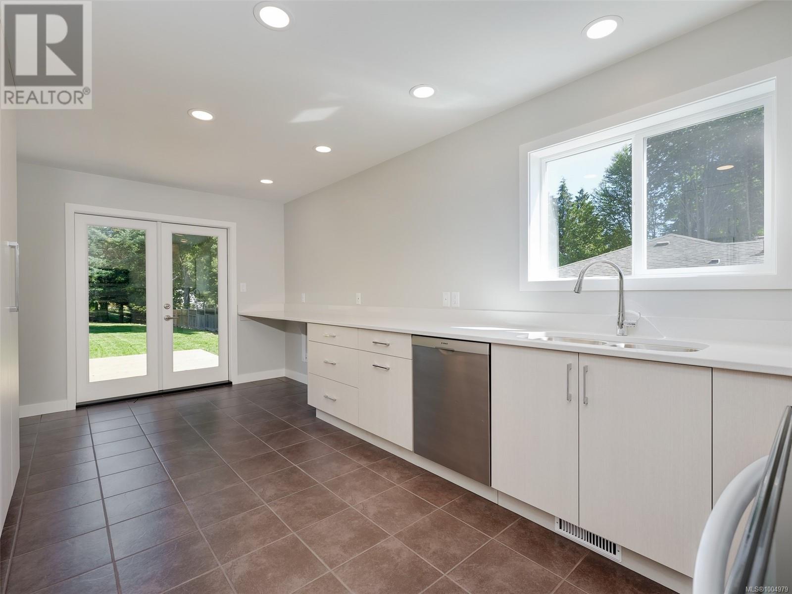 Photo 17 of 6828 Blanchard Rd, Sooke BC