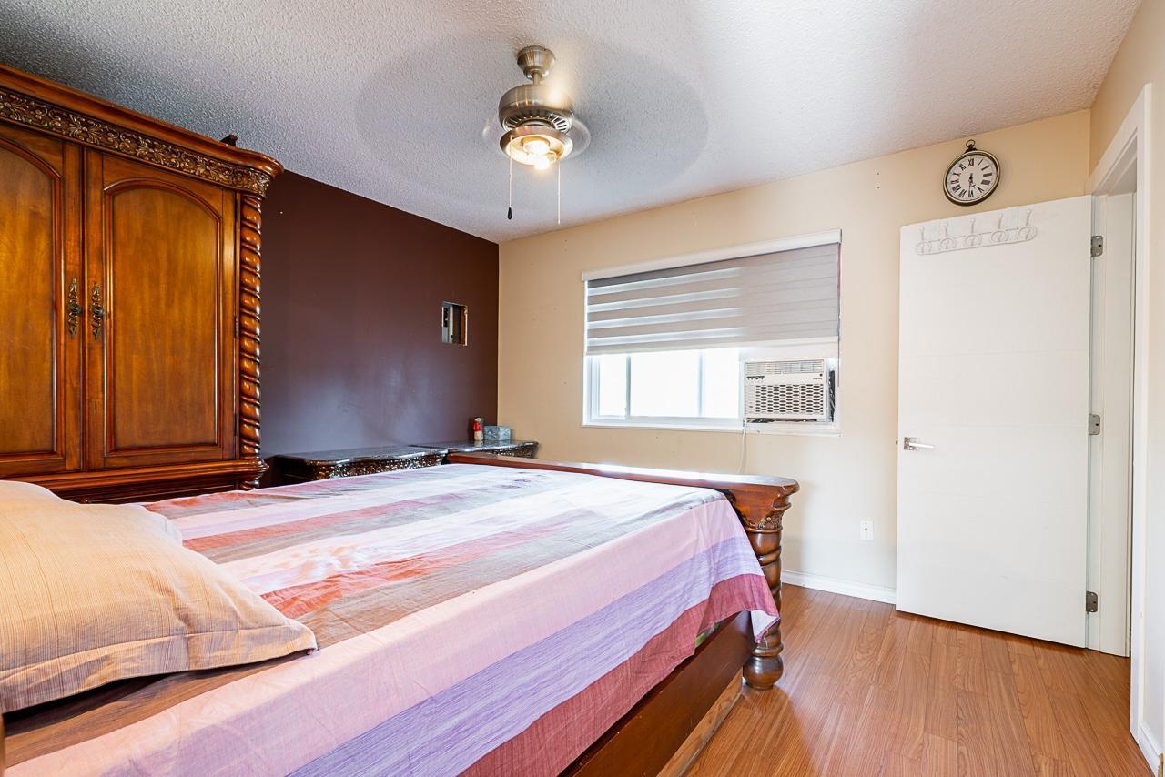 Photo 27 of 9441 132 A Street, Surrey BC