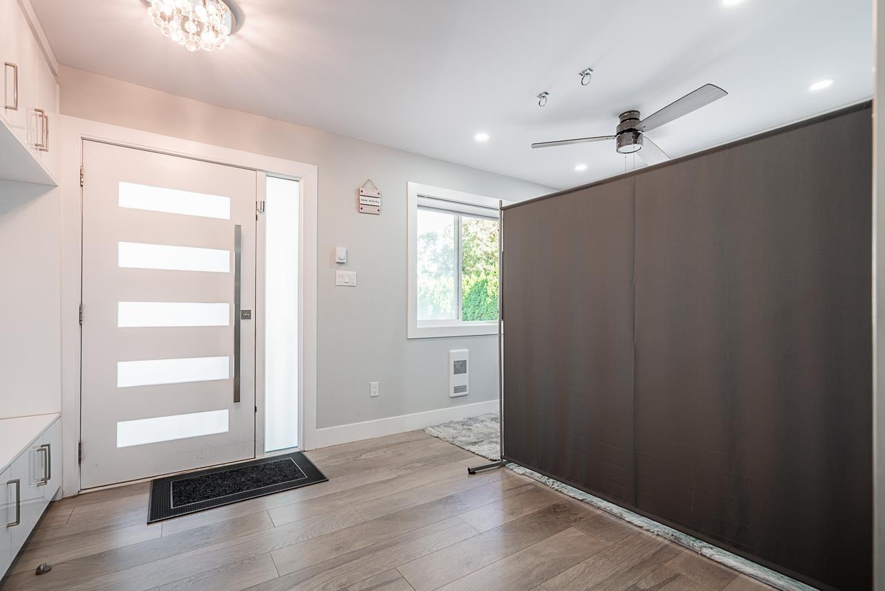 Photo 7 of 9441 132 A Street, Surrey BC