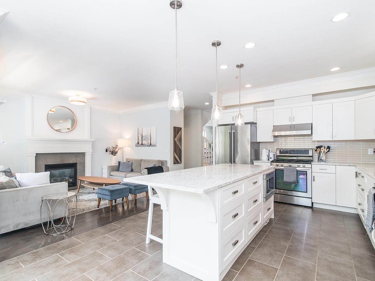 Photo 11 of 22928 Billy Brown Road, Langley BC
