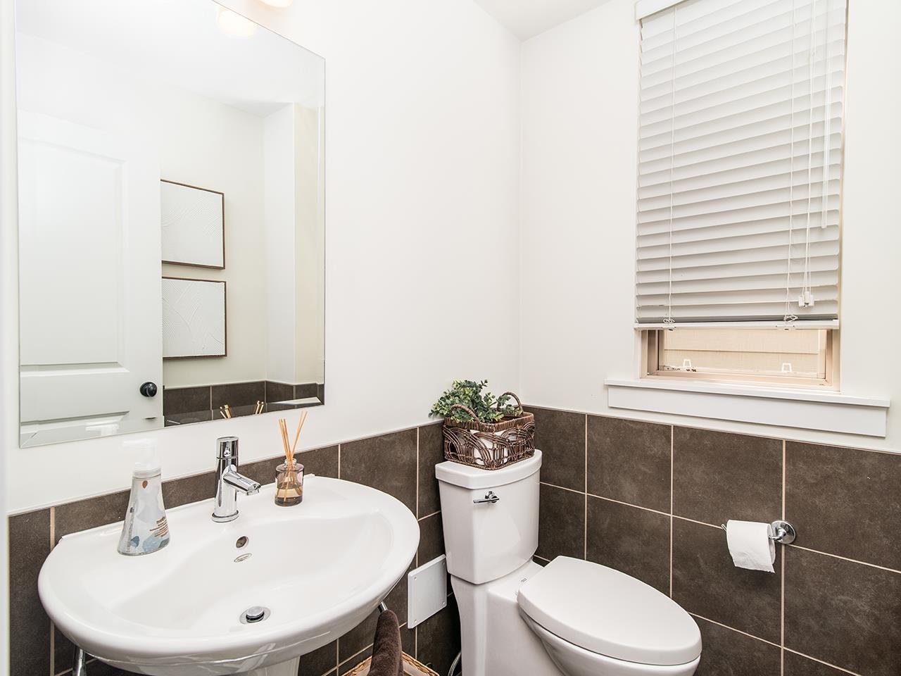 Photo 8 of 22928 Billy Brown Road, Langley BC