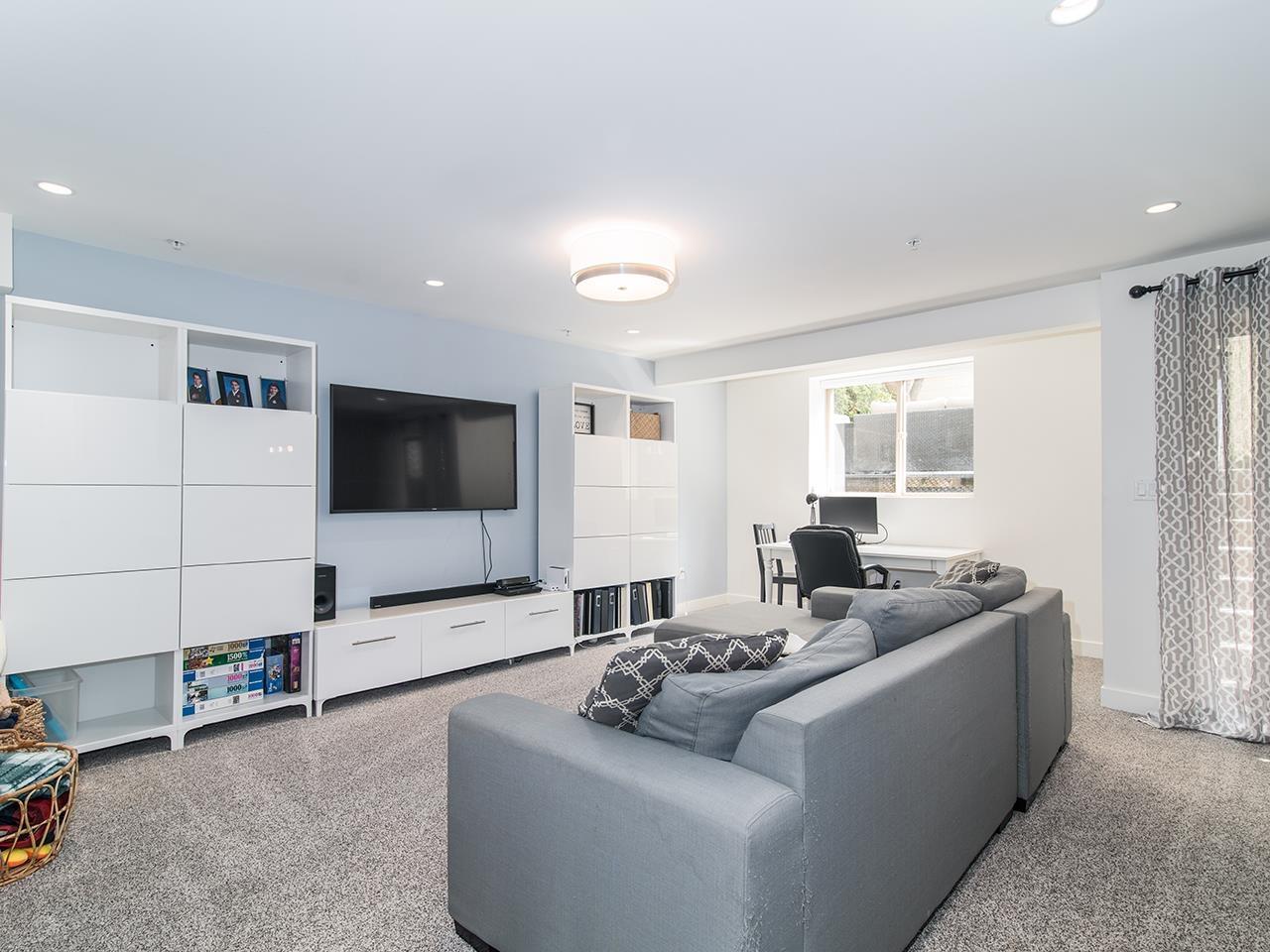 Photo 30 of 22928 Billy Brown Road, Langley BC