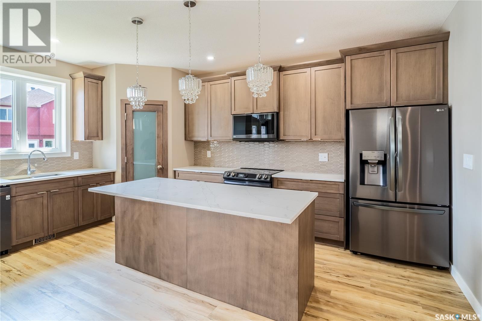 Photo 10 of 4829 E Keller Avenue, Regina SK