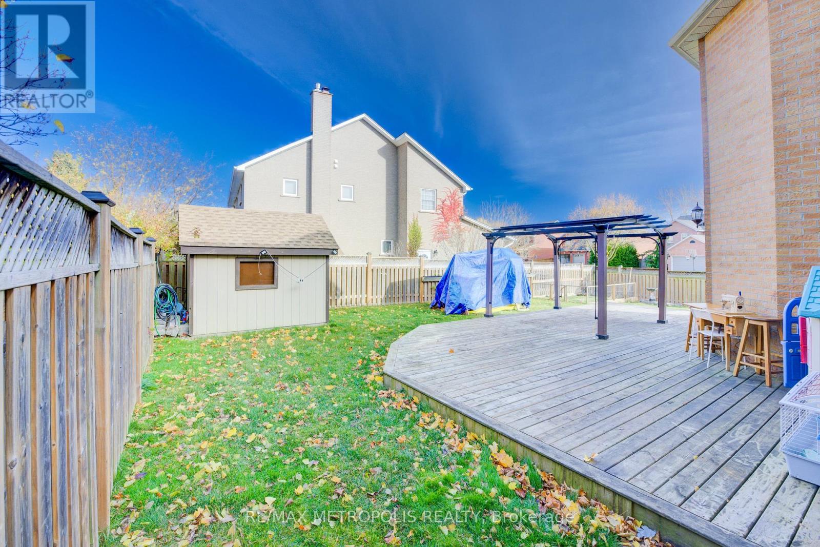 Photo 29 of 145 Cowan Boulevard, Cambridge ON