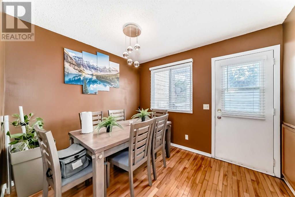 Single Family House for Sale in  Templehill Road NE Temple Calgary 