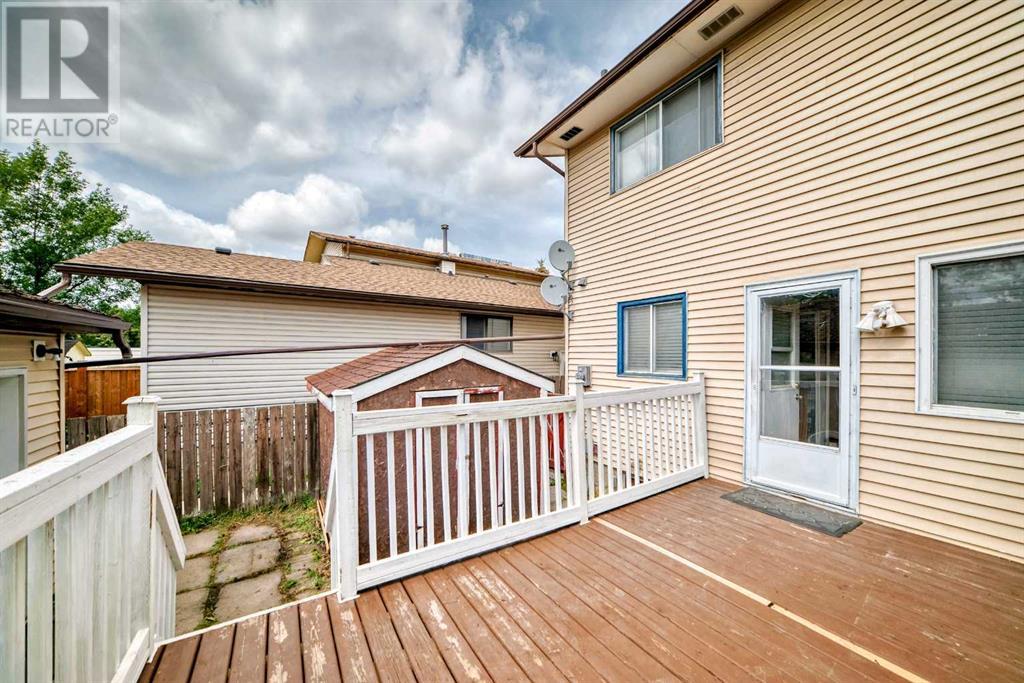Single Family House for Sale in  Templehill Road NE Temple Calgary 