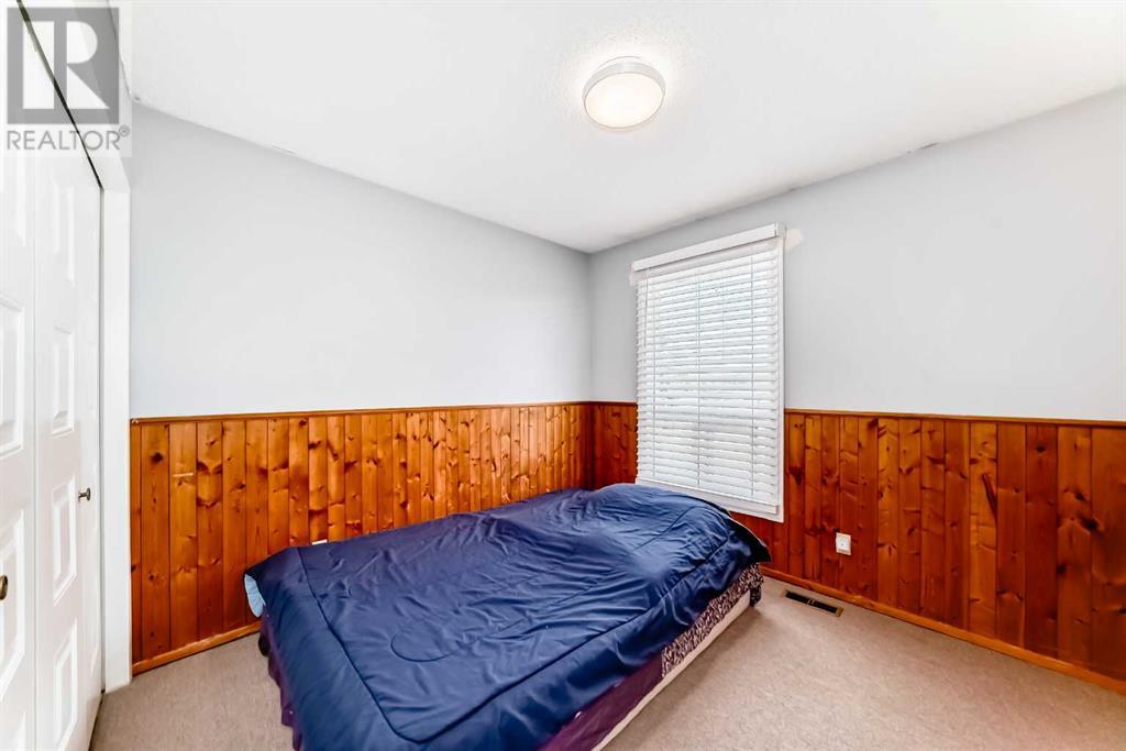 Single Family House for Sale in  Templehill Road NE Temple Calgary 
