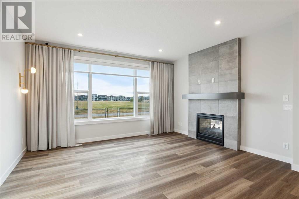 Photo 16 of 155 Chinook Winds Manor Sw, Airdrie AB